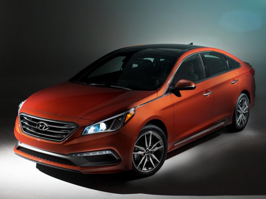  Hyundai Sonata 2015 года  (US) (фото 4 из 12)